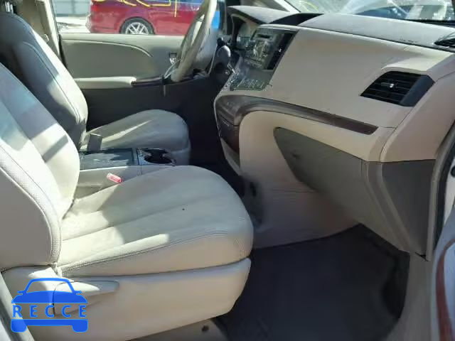 2011 TOYOTA SIENNA XLE 5TDYK3DC0BS005220 image 4