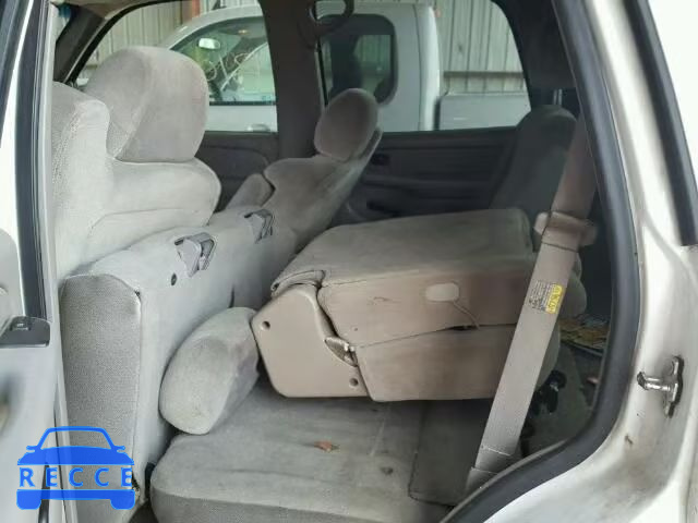 2006 GMC YUKON 1GKEC13V06R118682 image 5