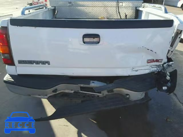 2004 GMC SIERRA C15 1GTEC14V34Z185316 Bild 8