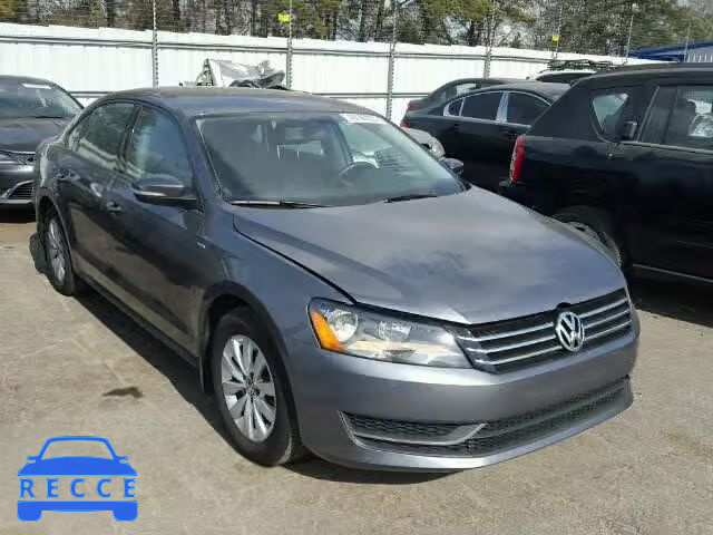 2015 VOLKSWAGEN PASSAT S 1VWAT7A37FC042196 image 0