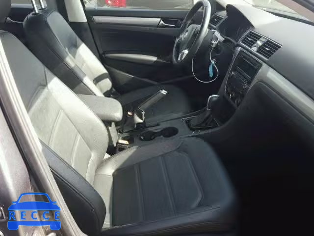 2015 VOLKSWAGEN PASSAT S 1VWAT7A37FC042196 image 4