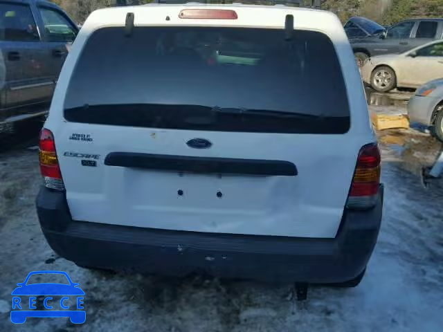 2004 FORD ESCAPE XLT 1FMYU93154KA37812 image 8