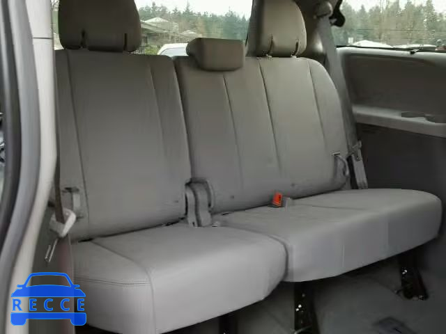 2015 TOYOTA SIENNA XLE 5TDDK3DC4FS119211 image 9