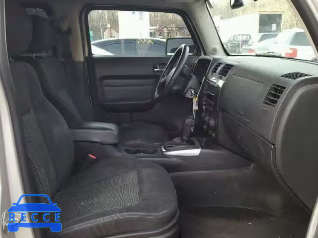 2007 HUMMER H3 SUV 5GTDN13E678190472 image 4