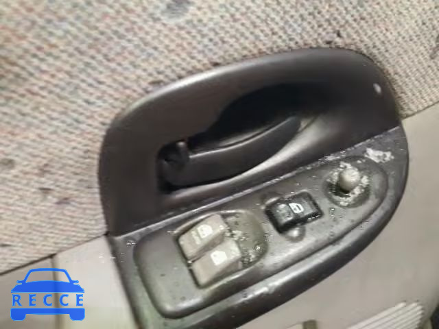 2001 PONTIAC MONTANA 1GMDX03E21D111840 image 8