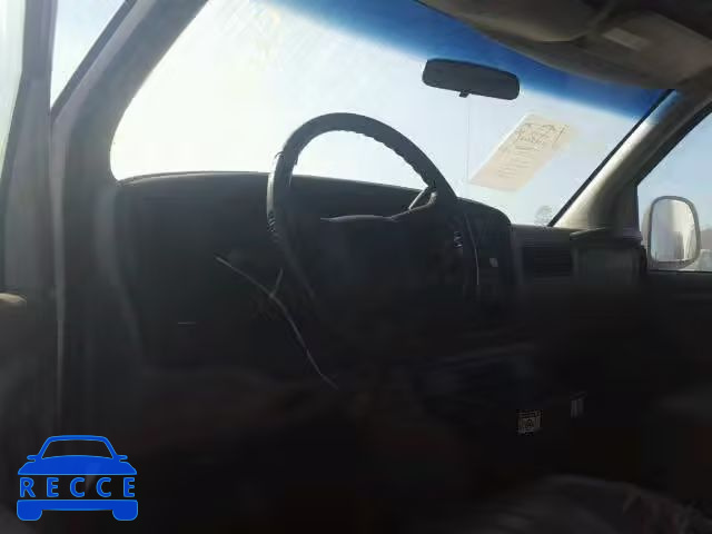 2001 CHEVROLET EXPRESS G2 1GCFG25W711169717 image 8