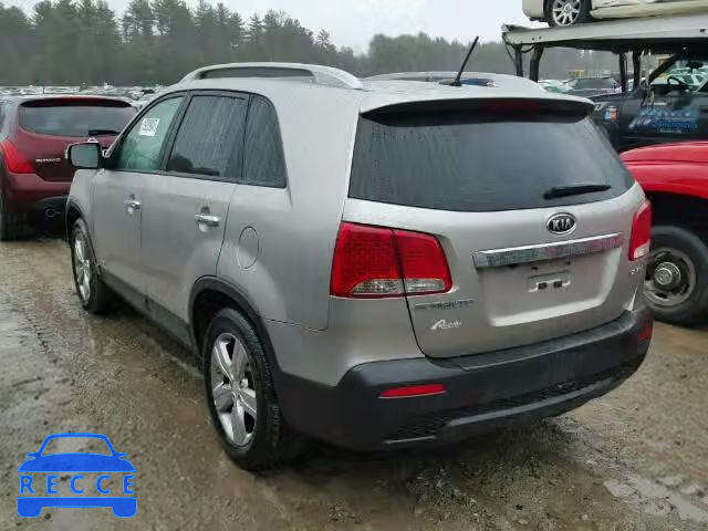 2013 KIA SORENTO EX 5XYKUDA27DG387893 image 2