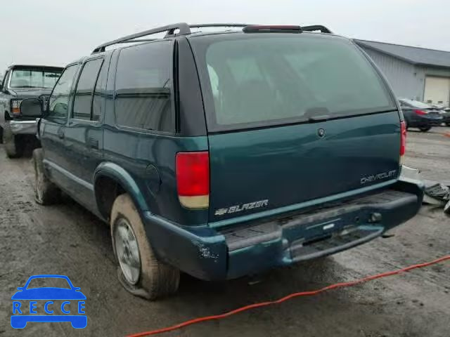 1998 CHEVROLET BLAZER 1GNDT13WXW2110542 зображення 2