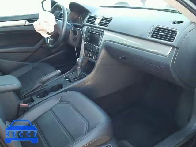 2015 VOLKSWAGEN PASSAT S 1VWAT7A33FC085725 image 4