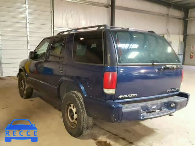 2001 CHEVROLET BLAZER 1GNDT13W41K225470 Bild 2