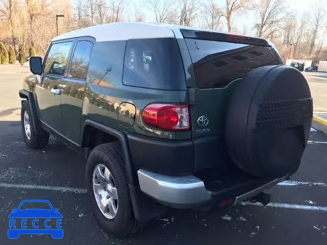 2010 TOYOTA FJ CRUISER JTEBU4BF2AK073362 image 2