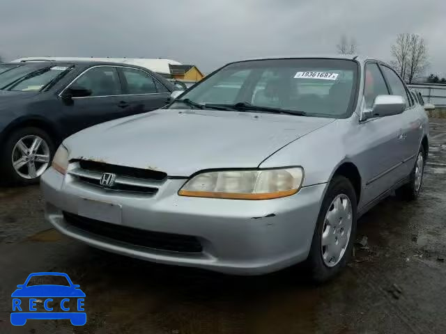 2000 HONDA ACCORD LX 1HGCG5645YA143386 image 1