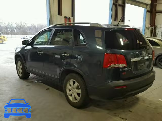 2011 KIA SORENTO BA 5XYKT3A16BG185645 Bild 2