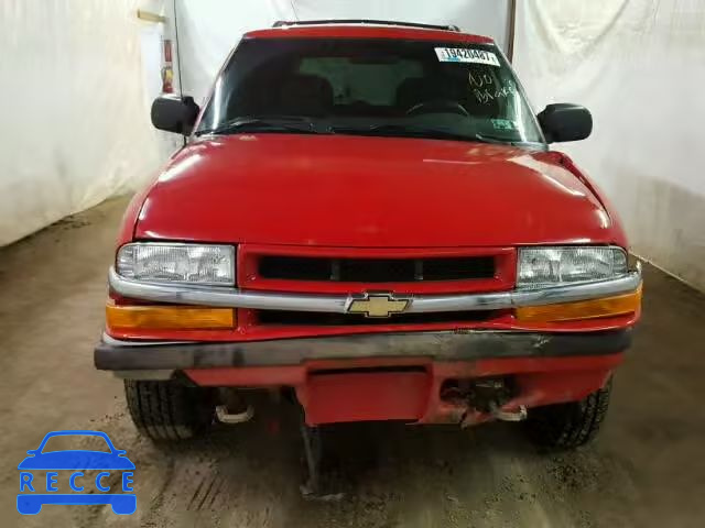 2001 CHEVROLET BLAZER 1GNDT13W71K253442 image 8