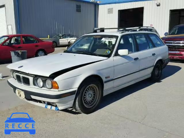 1995 BMW 525IT AUTO WBAHJ6329SGD25546 Bild 1