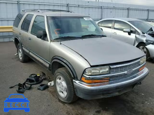 1998 CHEVROLET BLAZER 1GNDT13W9W2167086 image 0