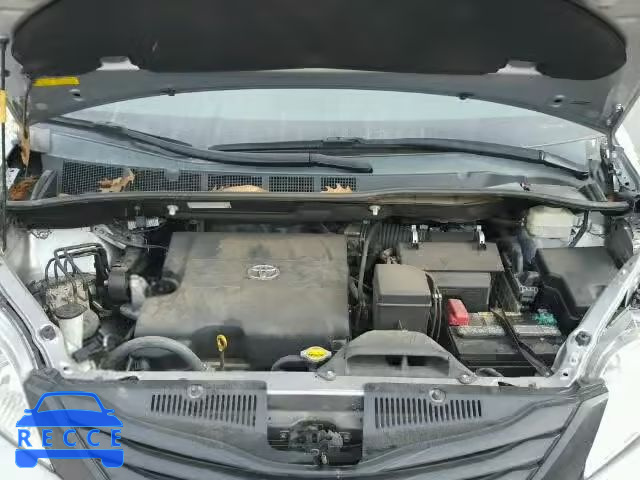 2013 TOYOTA SIENNA 5TDZK3DC7DS295446 зображення 6