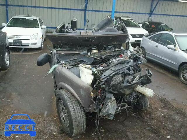 1999 GMC ENVOY 1GKDT13W8X2500313 image 8