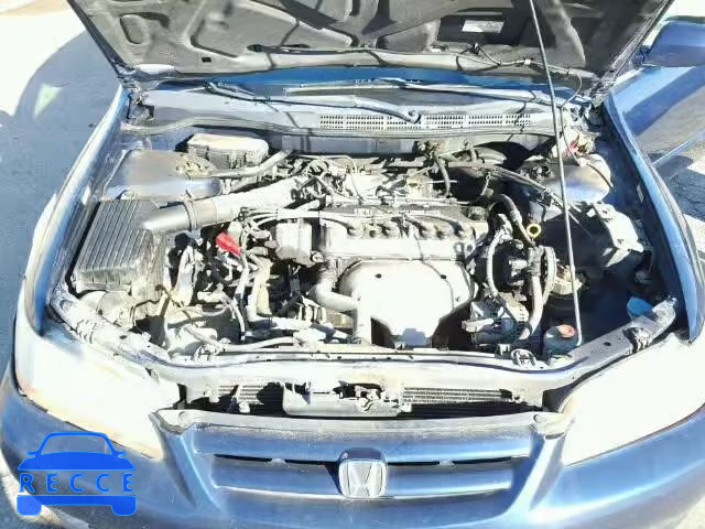 2001 HONDA ACCORD LX JHMCG56401C002331 image 6