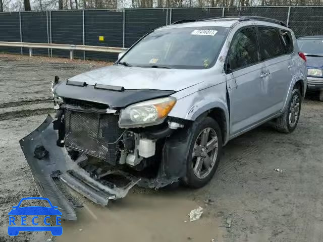 2008 TOYOTA RAV4 SPORT JTMBK32V686037995 Bild 1