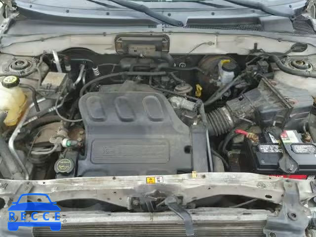 2003 FORD ESCAPE LIM 1FMCU94133KB88008 image 6