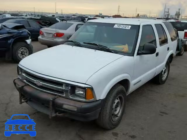 1997 CHEVROLET BLAZER 1GNDT13WXV2234678 image 1