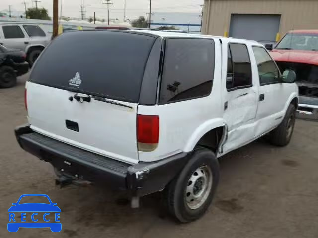 1997 CHEVROLET BLAZER 1GNDT13WXV2234678 image 3