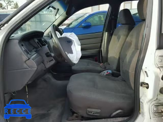 2005 FORD CROWN VIC 2FAHP71W45X134776 image 4