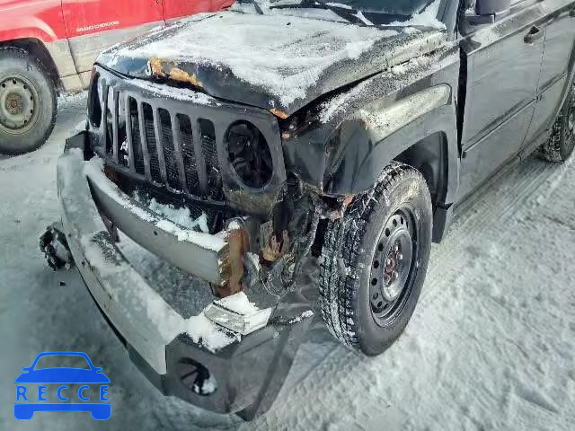 2007 JEEP PATRIOT LI 1J8FF48WX7D299842 image 8