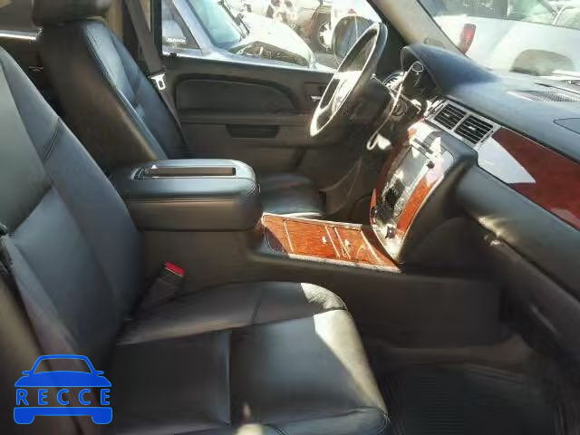 2013 CHEVROLET TAHOE LTZ 1GNSCCE02DR247779 зображення 4