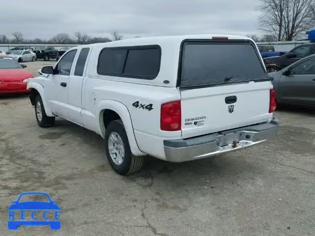 2005 DODGE DAKOTA SLT 1D7HW42K05S338572 image 2