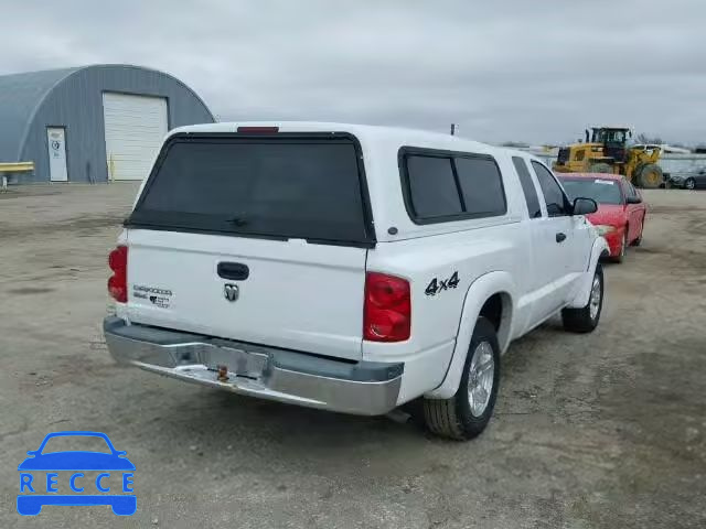 2005 DODGE DAKOTA SLT 1D7HW42K05S338572 image 3