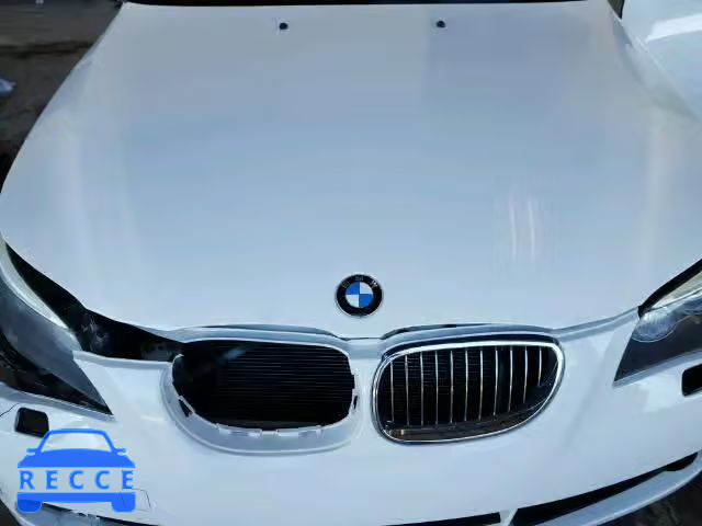 2007 BMW 525I WBANE53527CW67556 image 6