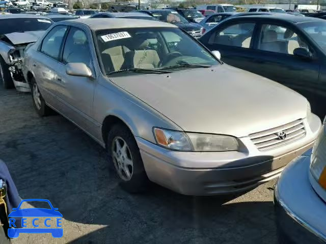 1997 TOYOTA CAMRY LE/X JT2BG22K7V0092836 зображення 0