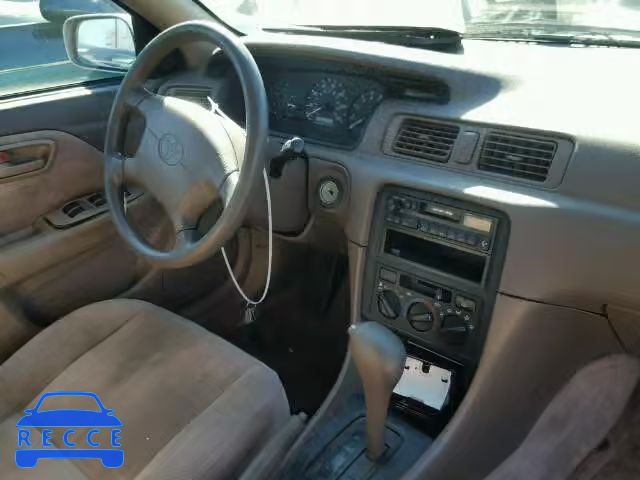 1997 TOYOTA CAMRY LE/X JT2BG22K7V0092836 image 8