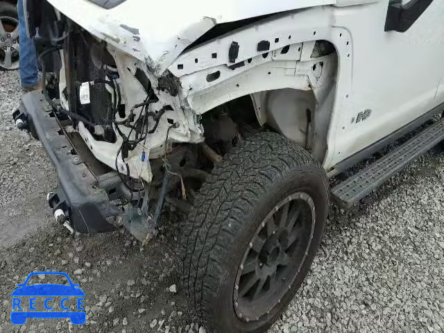 2006 HUMMER H3 SUV 5GTDN136068195285 image 9