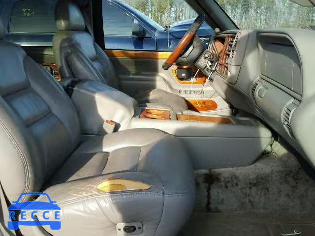 1997 CHEVROLET TAHOE K150 1GNEK13RXVJ300444 image 4