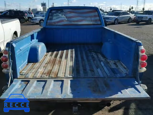 1988 CHEVROLET C1500 1GCDC14K2JZ115982 Bild 5