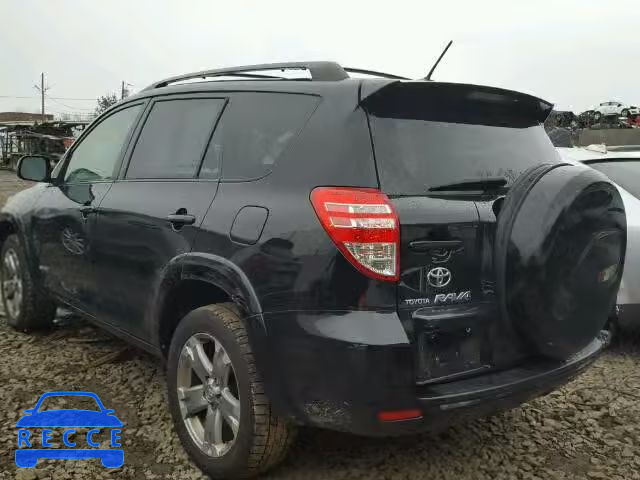 2009 TOYOTA RAV4 SPORT JTMBF32V99D011649 Bild 2