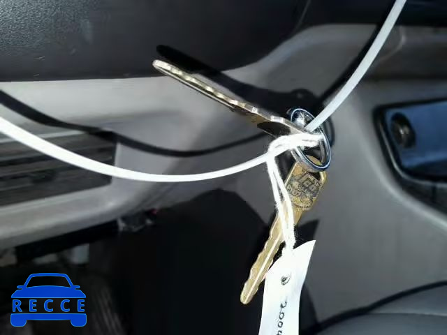 2001 CHEVROLET EXPRESS G2 1GCFG25W311168760 image 9