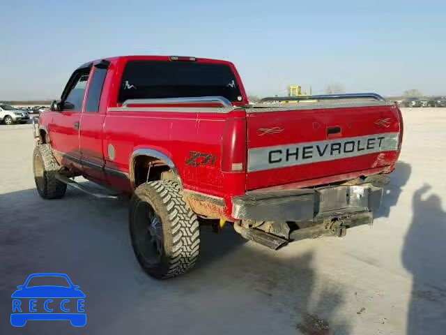 1999 CHEVROLET K1500 1GCEK19R2XR125403 Bild 2