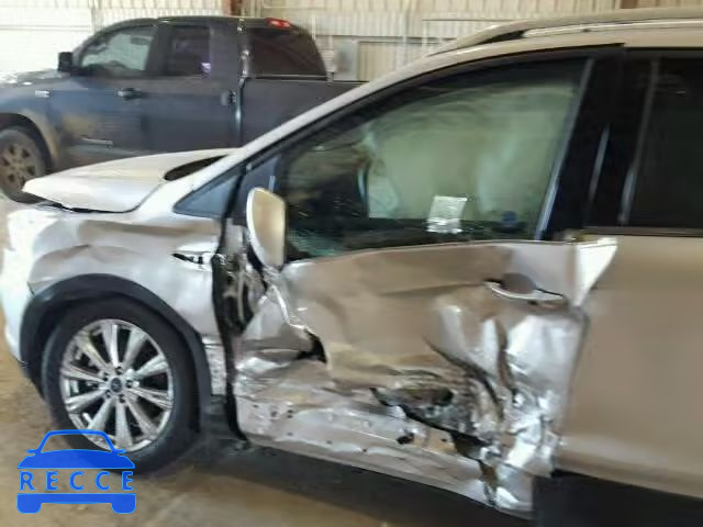 2017 FORD ESCAPE TIT 1FMCU0J99HUB36366 image 8