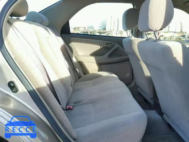 2000 TOYOTA CAMRY CE/L JT2BG22K9Y0417572 Bild 5