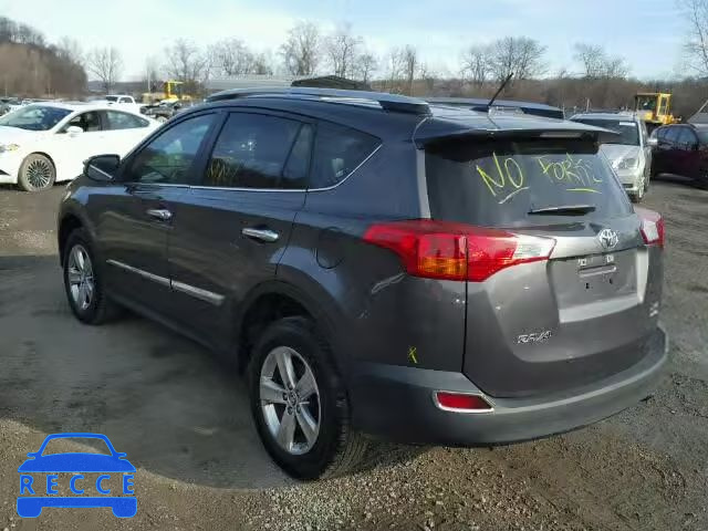 2015 TOYOTA RAV4 XLE 2T3RFREV5FW352851 image 2