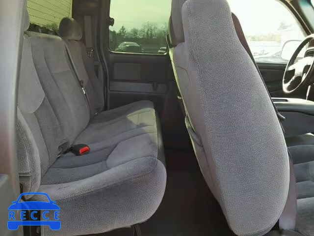 2006 GMC SIERRA K15 1GTEK19B06Z200391 Bild 5