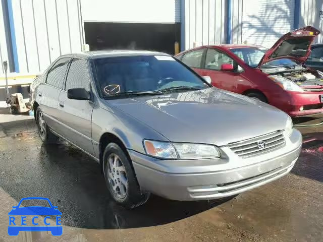 1999 TOYOTA CAMRY LE/X 4T1BF28K3XU076626 image 0