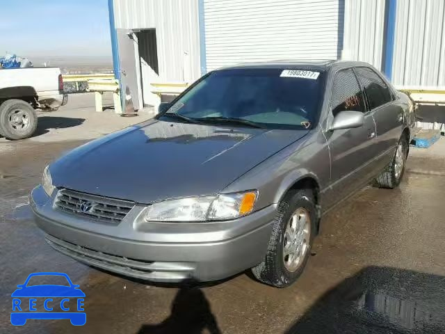 1999 TOYOTA CAMRY LE/X 4T1BF28K3XU076626 image 1