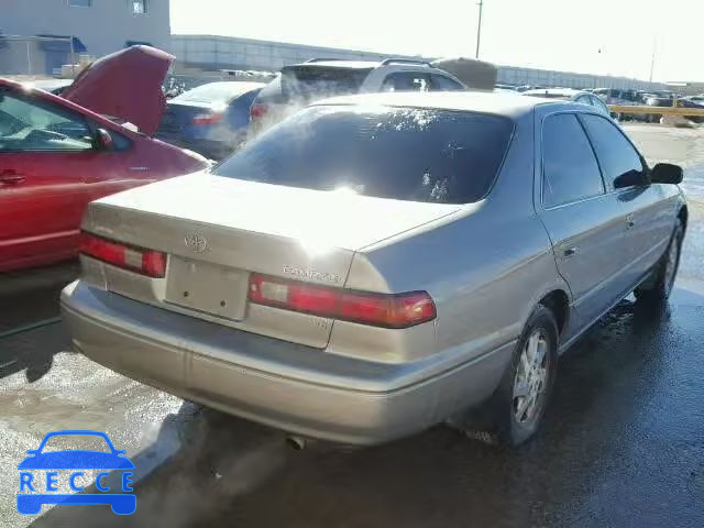 1999 TOYOTA CAMRY LE/X 4T1BF28K3XU076626 Bild 3