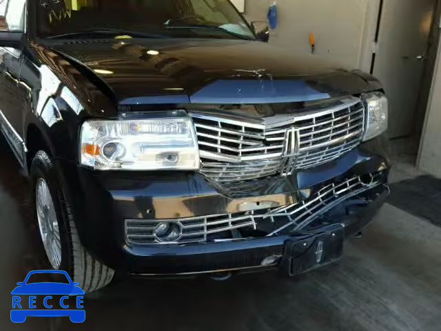 2010 LINCOLN NAVIGATOR 5LMJJ2J56AEJ06974 image 8