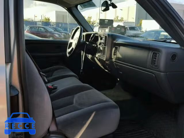2004 GMC SIERRA C15 2GTEC19V641121837 image 4